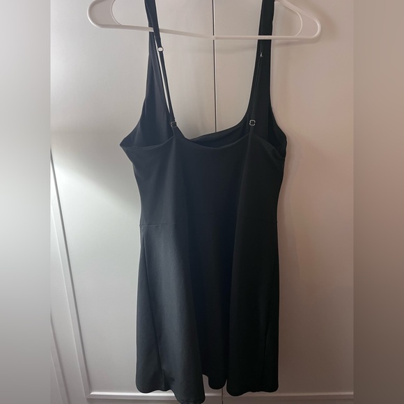 Abercrombie & Fitch Women’s Black Traveler Wrap Mini Athletic Dress - Picture 4 of 6